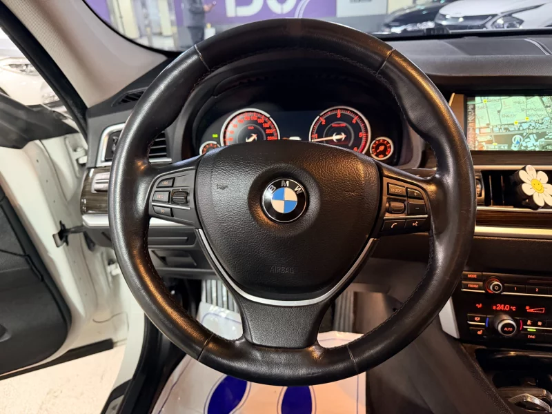 BMW 5-Series Gran Turismo