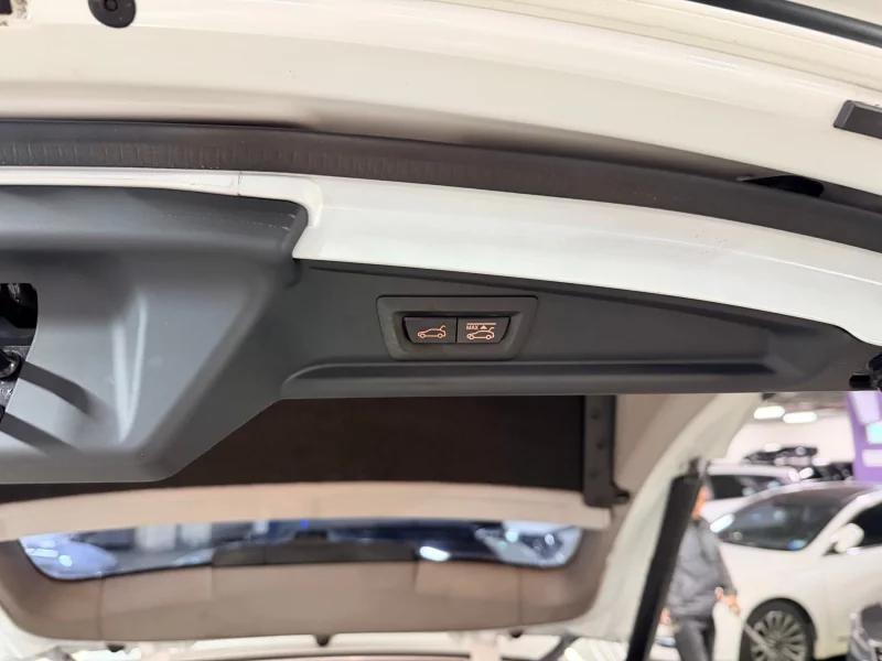 BMW 5-Series Gran Turismo