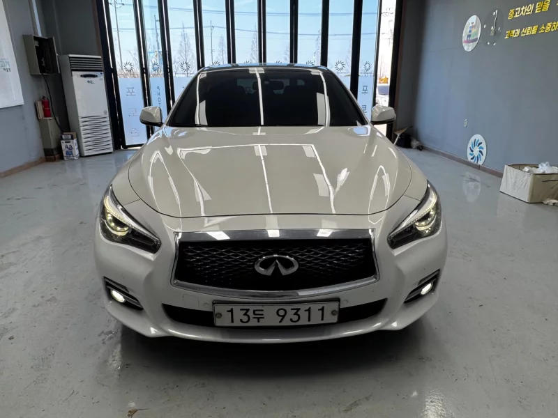 Infiniti Q50