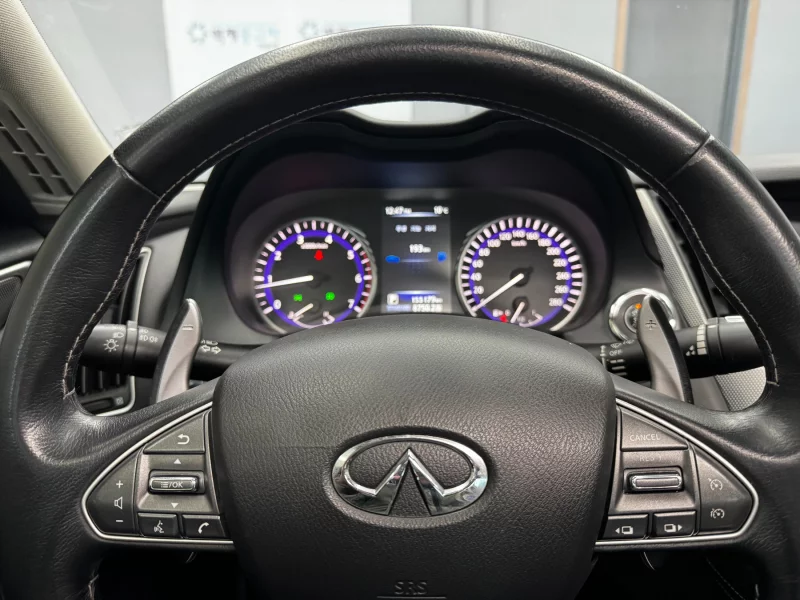 Infiniti Q50
