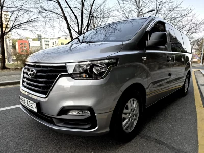 Hyundai Grand Starex