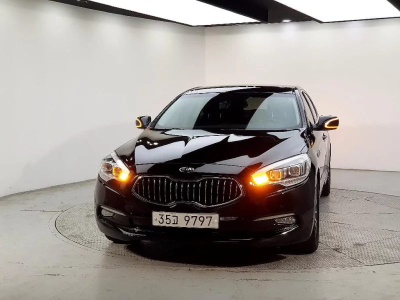 Kia K9