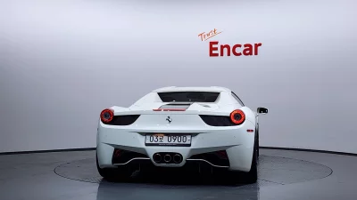 Ferrari 458