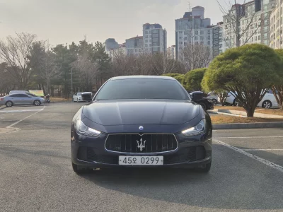 Maserati GHIBLI