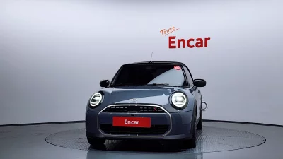 MINI Cooper Convertible