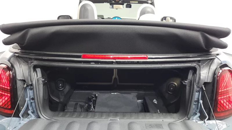 MINI Cooper Convertible