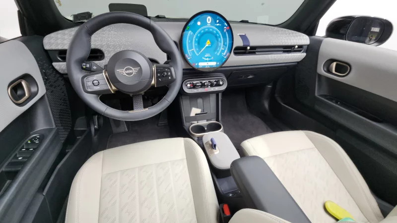 MINI Cooper Convertible