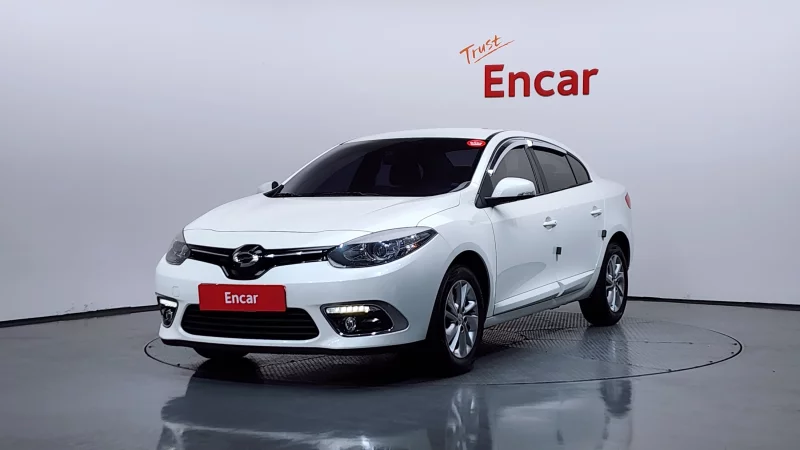 Renault SM3