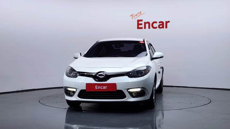 Renault SM3