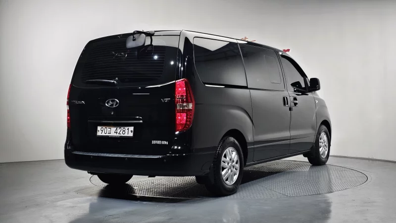 Hyundai Grand Starex