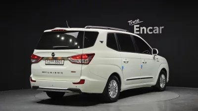 SsangYong Korando Turismo