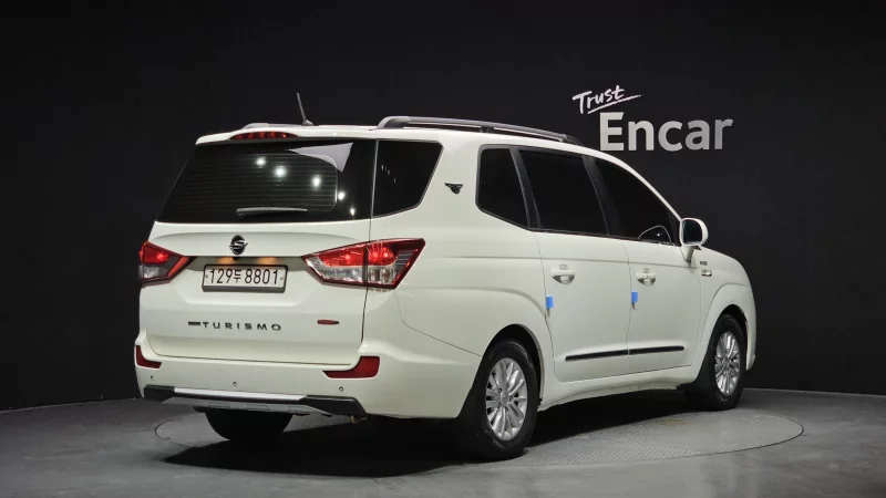 SsangYong Korando Turismo