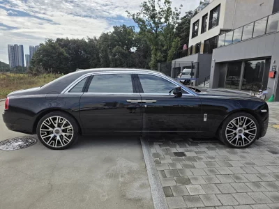 Rolls-Royce GHOST