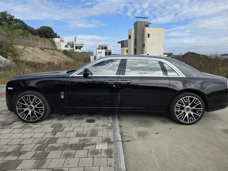 Rolls-Royce GHOST