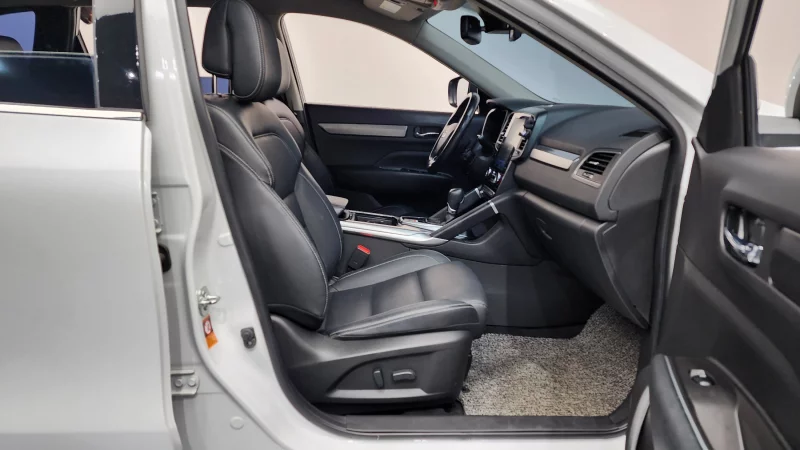 Renault QM6