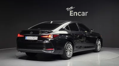 Lexus ES300h