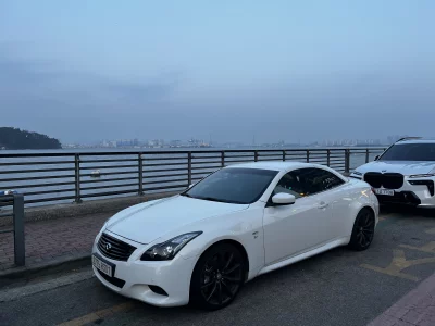 Infiniti G37