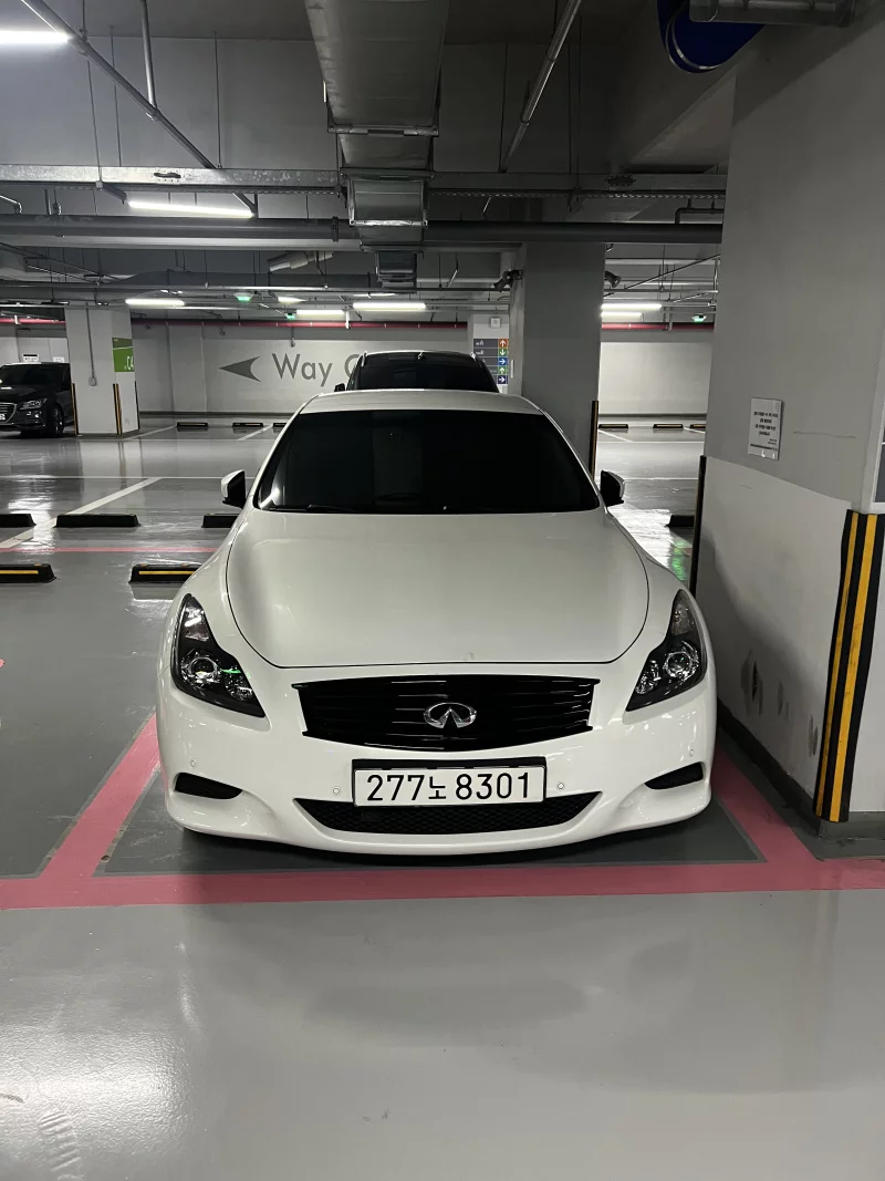 Infiniti G37