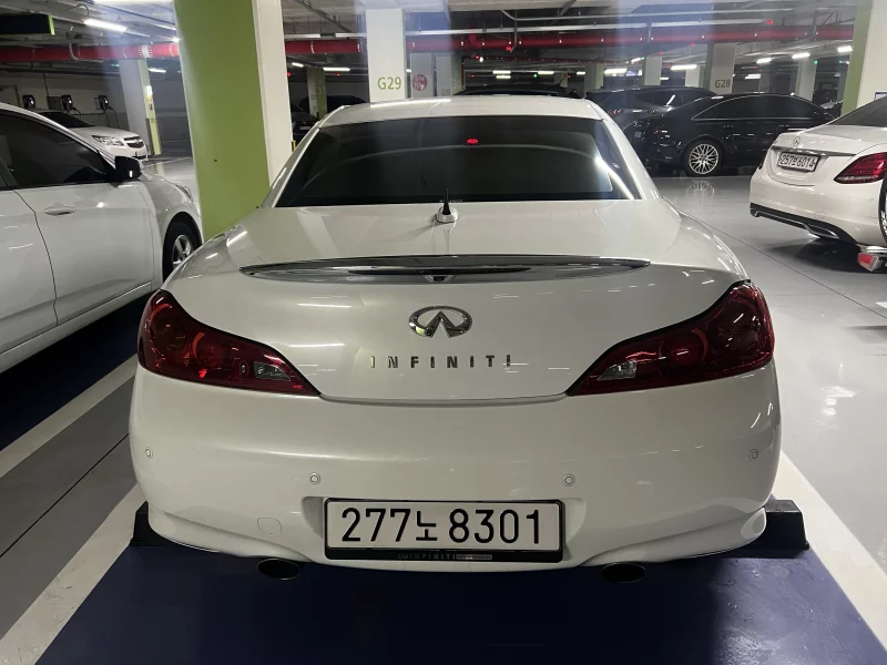 Infiniti G37