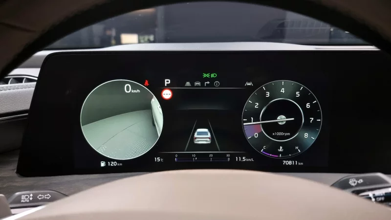 Kia K8