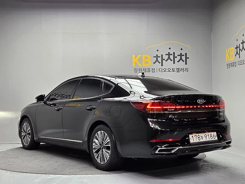 Kia K7