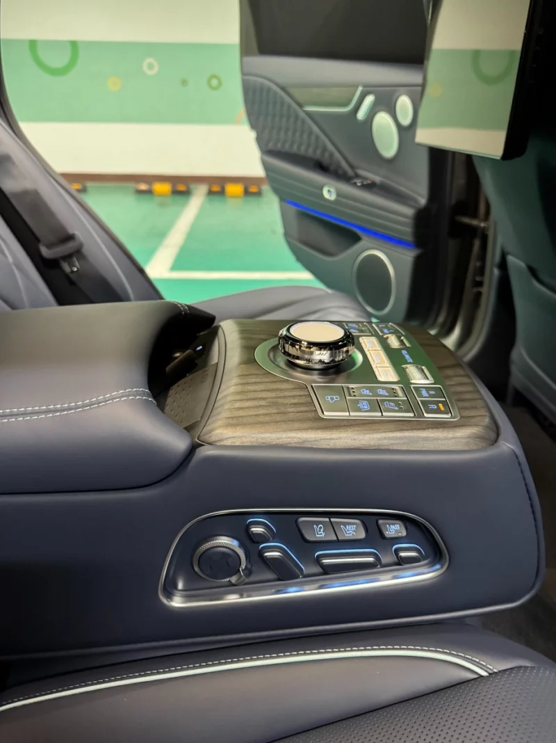 Genesis Electrified G80