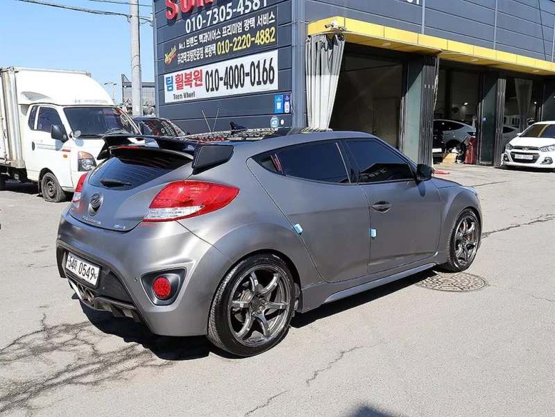 Hyundai Veloster
