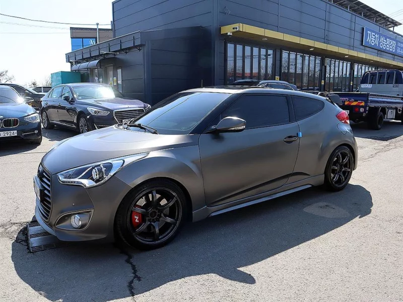 Hyundai Veloster