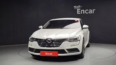 Renault SM6