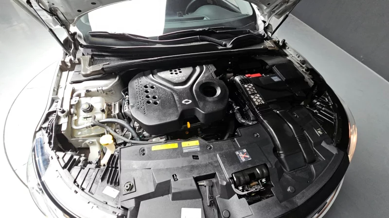 Renault SM6