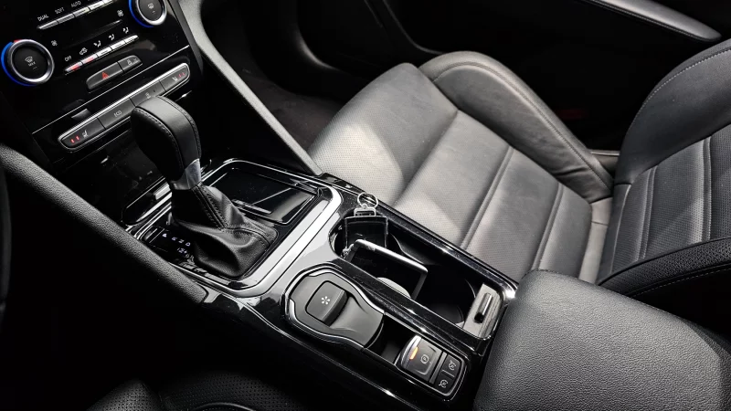 Renault SM6