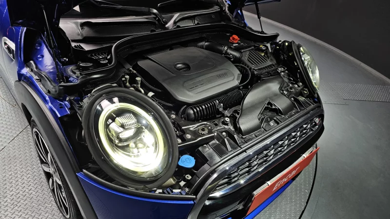 MINI Cooper Convertible