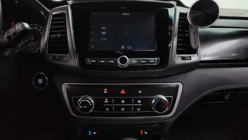 SsangYong Rexton Sports