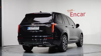 Cadillac XT6
