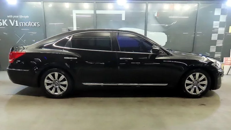 Hyundai Equus