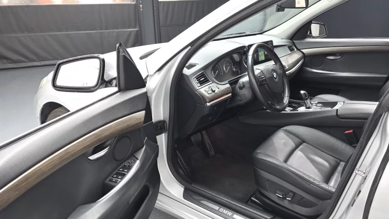 BMW 5-Series Gran Turismo