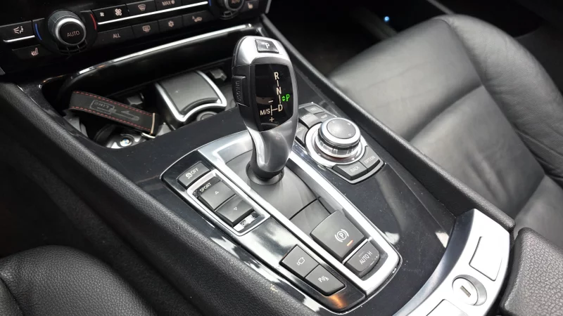 BMW 5-Series Gran Turismo