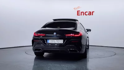 BMW 8-Series