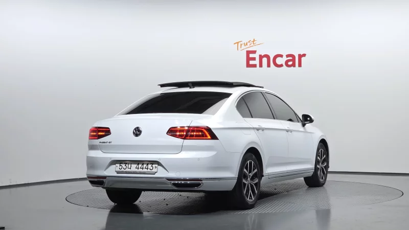Volkswagen Passat GT