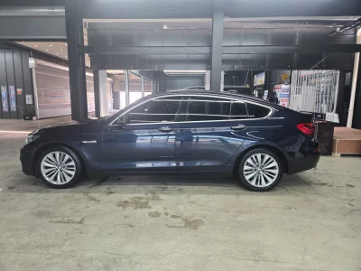 BMW 5-Series Gran Turismo
