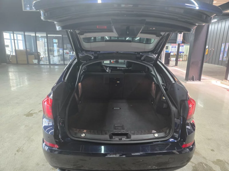 BMW 5-Series Gran Turismo