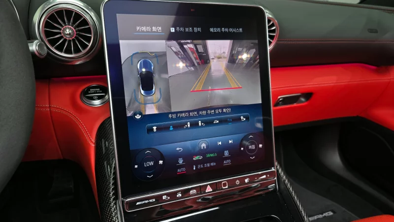 Mercedes-Benz SL-Class