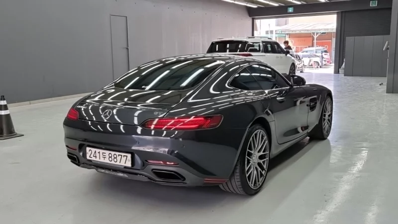 Mercedes-Benz AMG GT