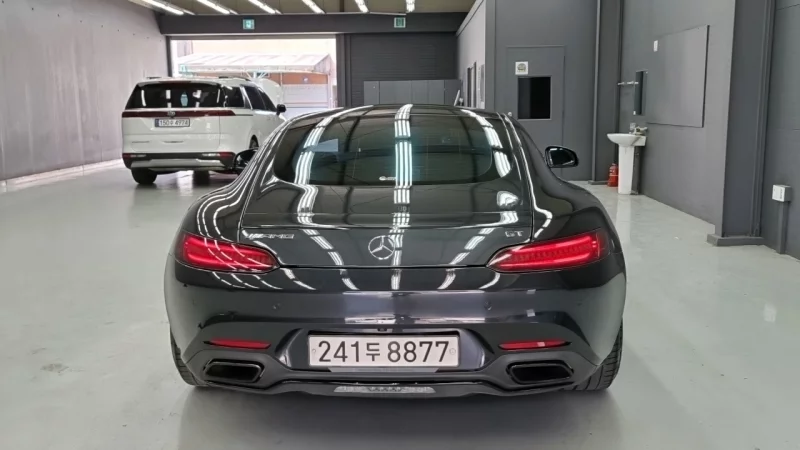 Mercedes-Benz AMG GT