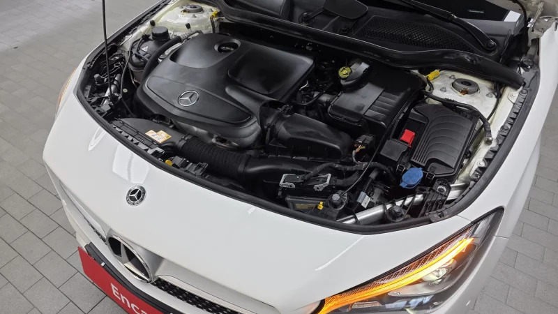 Mercedes-Benz CLA-Class