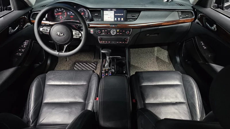 Kia K7