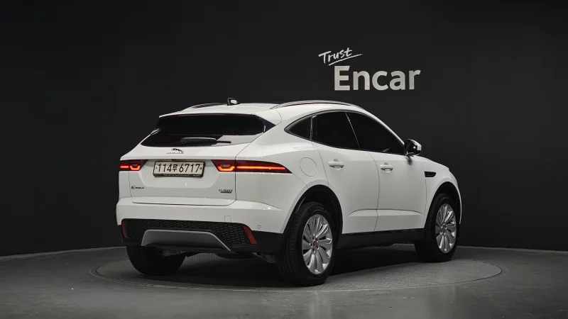 Jaguar E-PACE