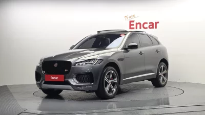 Jaguar F-PACE