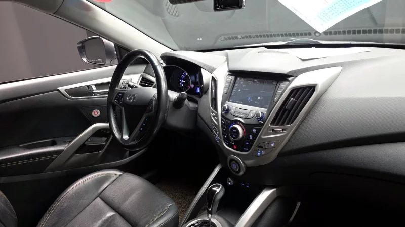 Hyundai Veloster