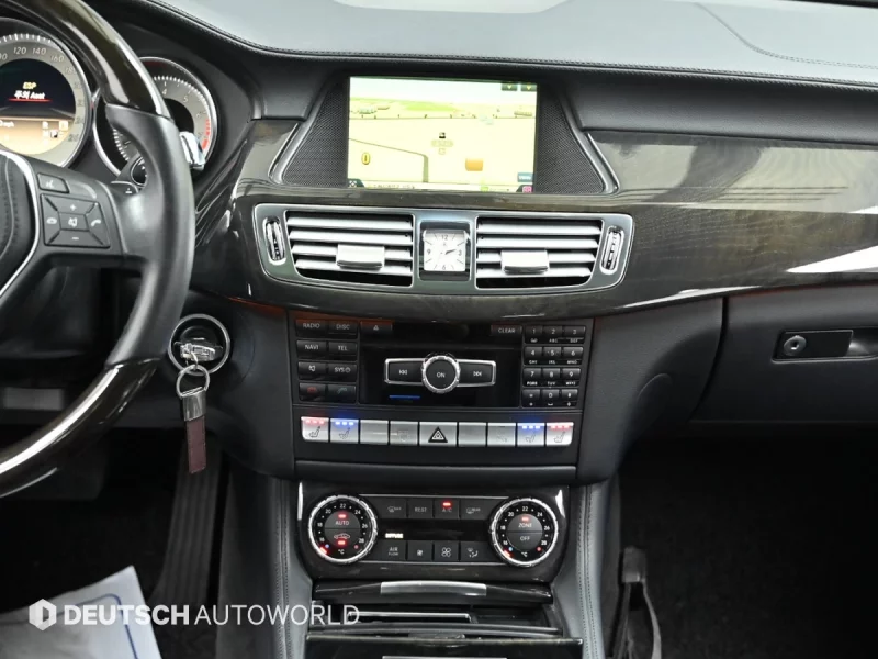 Mercedes-Benz CLS-Class